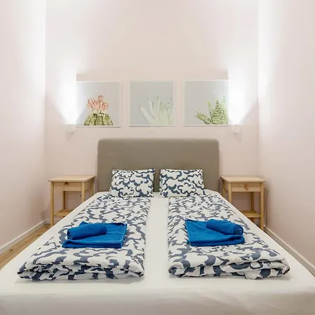 Boutique Deluxe In A20b * Budapest